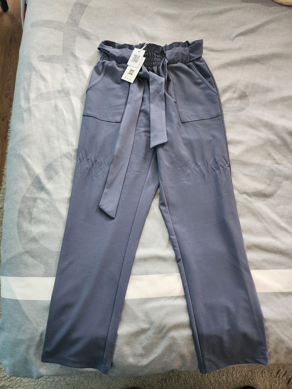 Paperbag Tie-Waist Wide-Leg Pants in Slate
